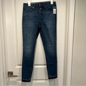 Universal Thread High Rise Skinny Jeans Button Fly Frayed Hem Size 8/29R NWT